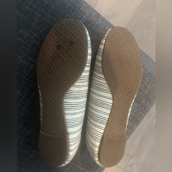 Tory Burch Flat - Picture 4 of 6